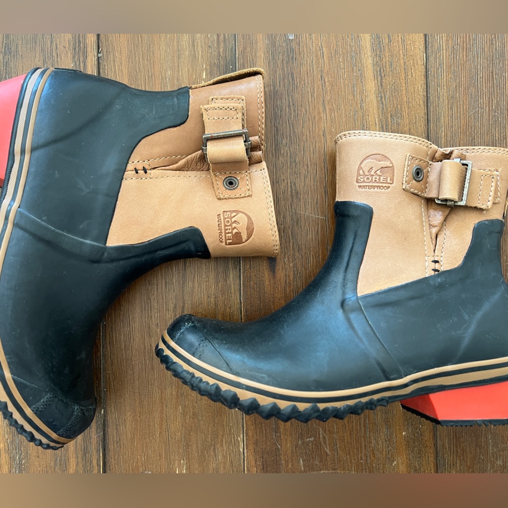 Sorel Slimpack Glow Riding Boots Size:6.5